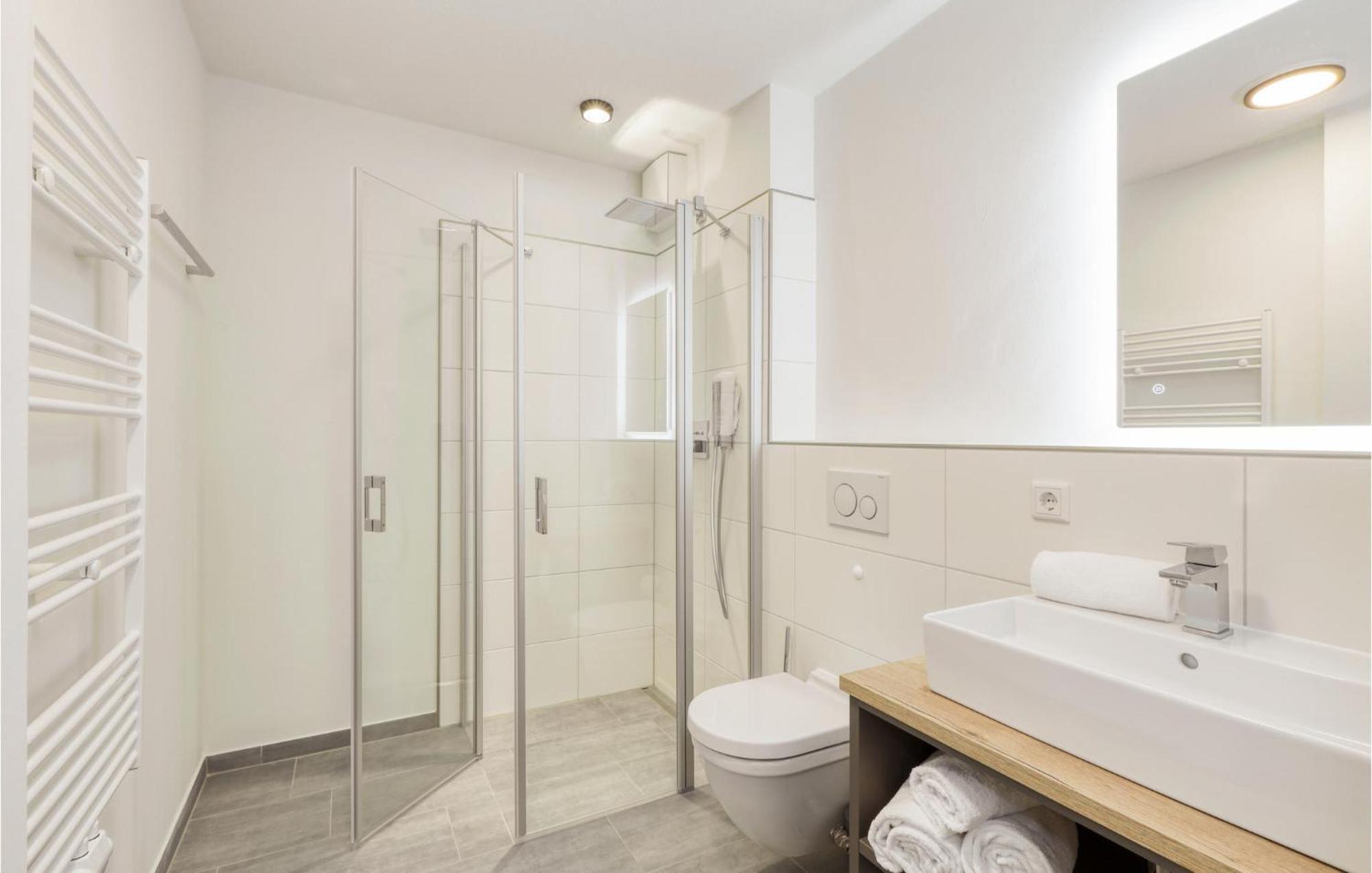 1 Bedroom Nice Apartment In Нордщранд Екстериор снимка